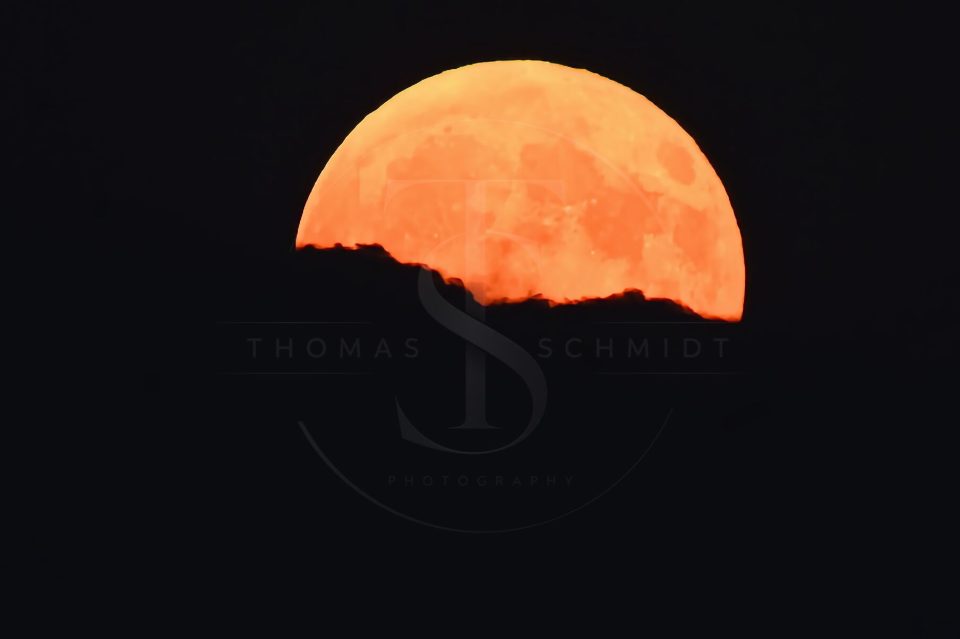 Aufsteigender Mond
