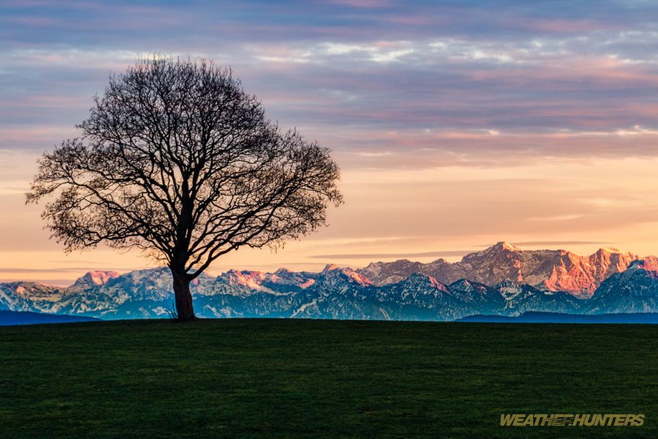 Sonnenuntergang an den Alpen
