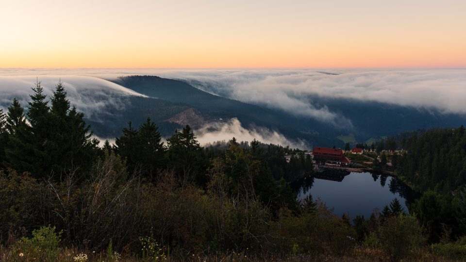 Nebelmeer über dem Mummelsee