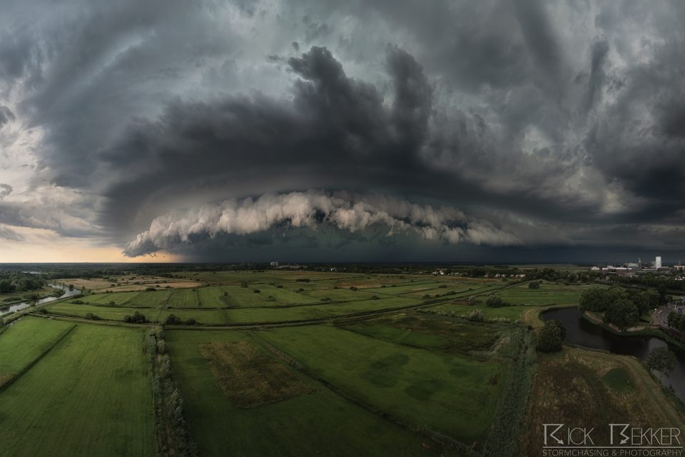Bow echo 09-07-2024