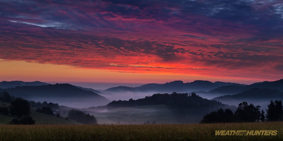 Sonnenaufgang mit Nebel