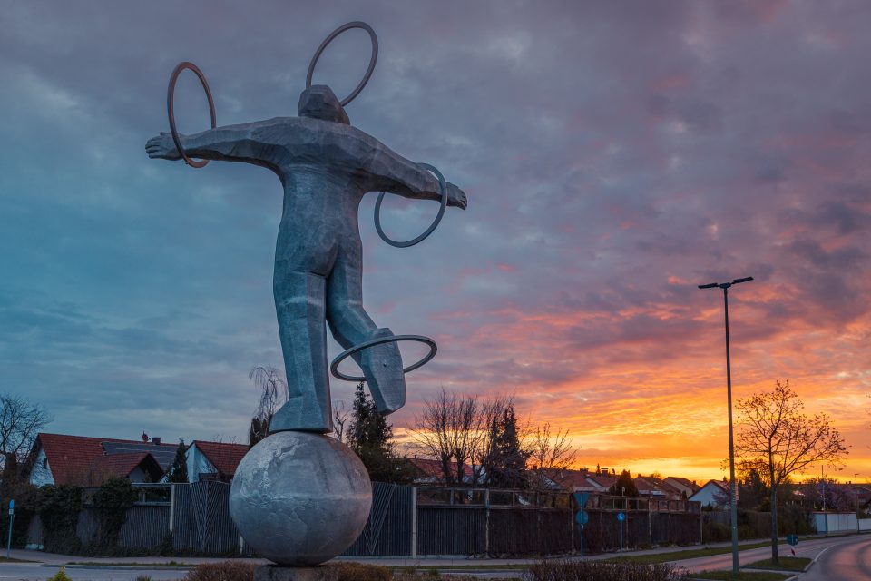 Der Jongleur am Morgen