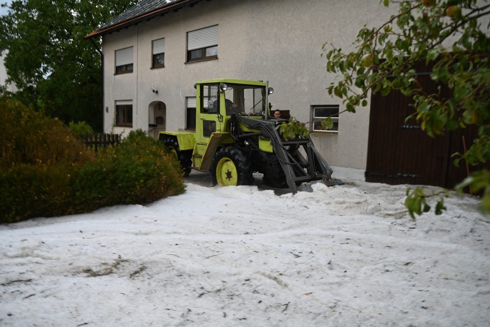 große Hagelansammlungen