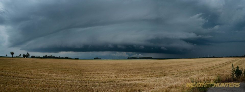Low-topped Supercell