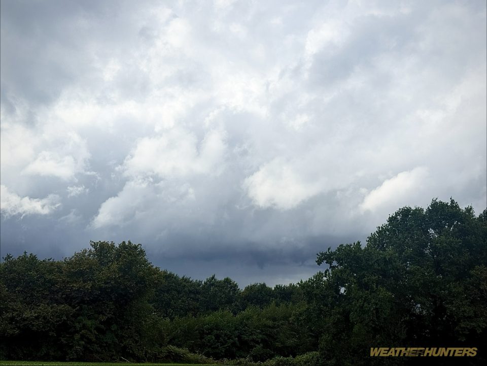 Verdacht einer Funnel cloud?