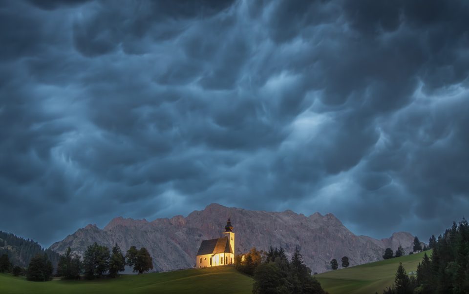 Mammatus above the Hochkönig