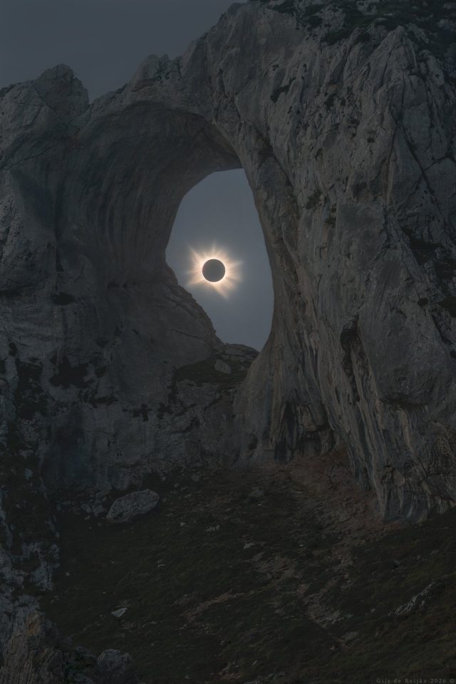 'Bullseye' - Corona