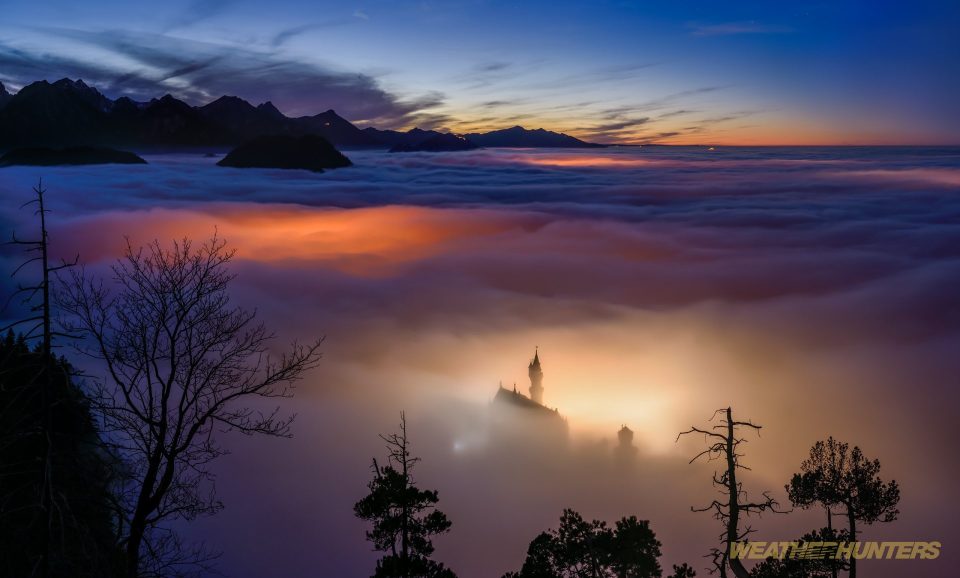 Neuschwanstein eingebettet