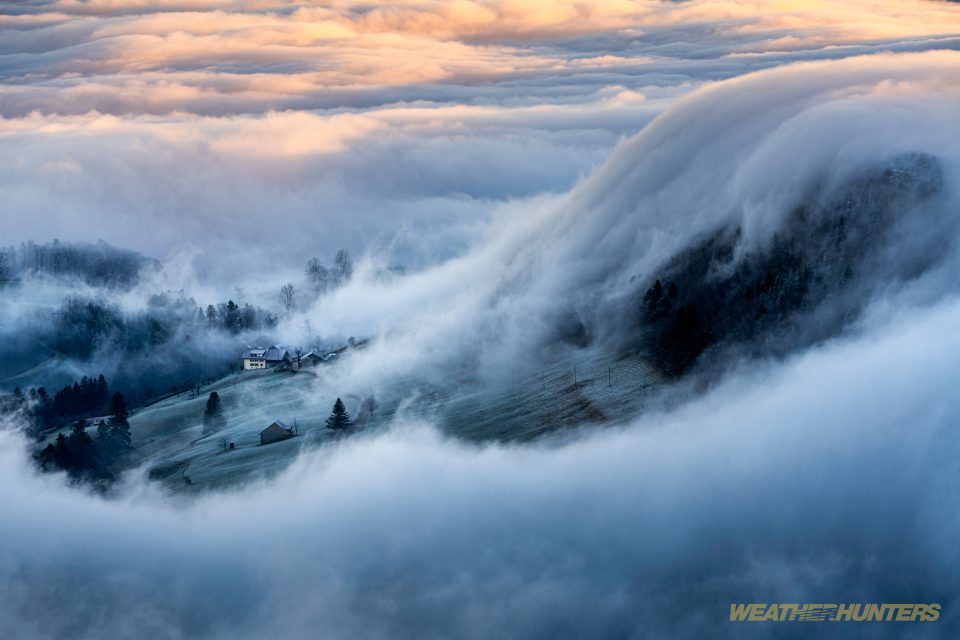 Nebelwelle im Jura