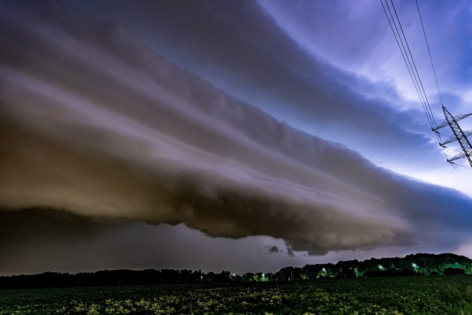 Night Bow Echo
