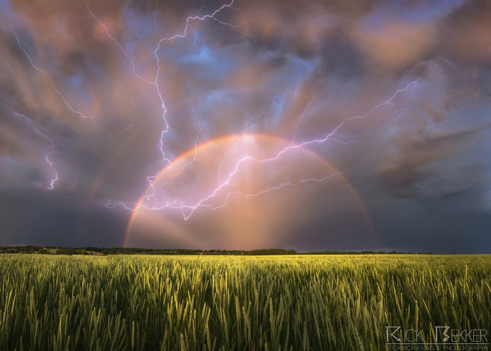 Rainbow Lightning
