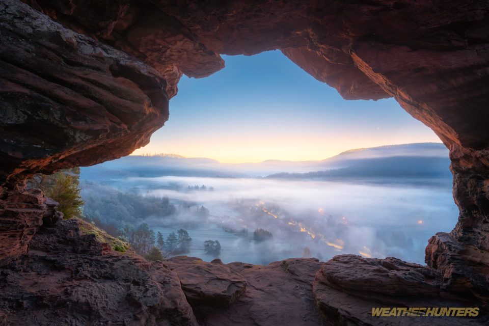 Strahlungsnebel in der blauen Stunde