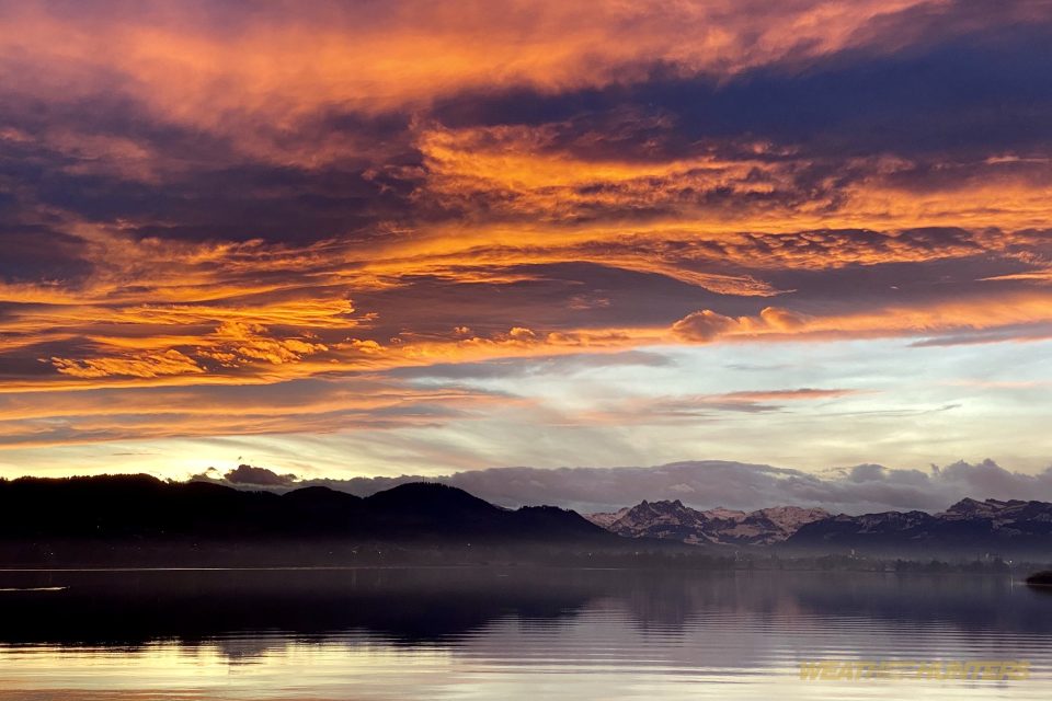 Morgendämmerung am Pfäffikersee