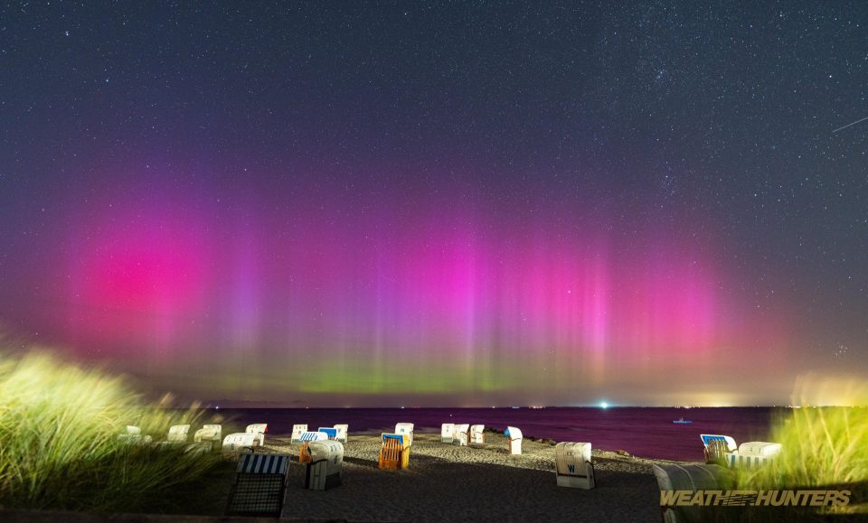 Polarlicht am Strand
