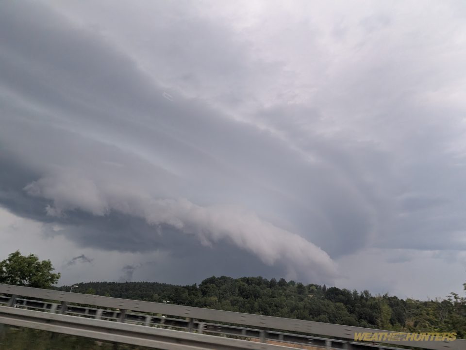 Flucht vorm gewitter - Leider Outflow dominant